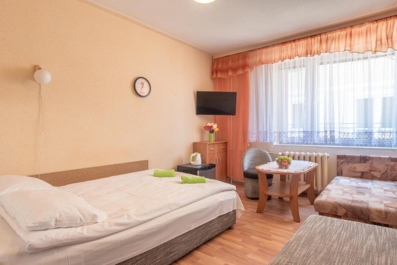 Aqua House Admiral Apartment Миелно Екстериор снимка