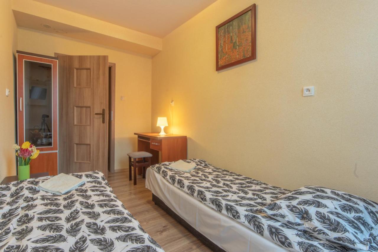 Aqua House Admiral Apartment Миелно Екстериор снимка